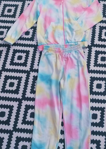Renkli Tie-Dye Kapüşonlu Kız Eşofman Takımı