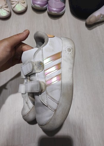 27 Beden Kız Çocuk Beyaz Cırt Cırtlı Spor Ayakkabı#adidas