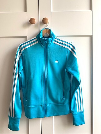 Adidas swearshirt