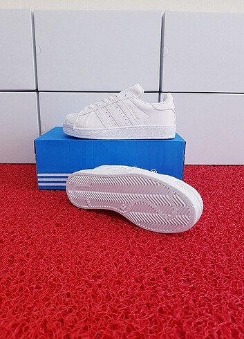 41 Beden beyaz Renk ADIDAS SUPERSTAR 