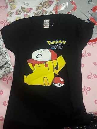 Pokemon go pikachu tişört