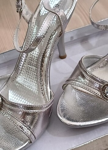 Zara 38 numara abiye ayakkabı 