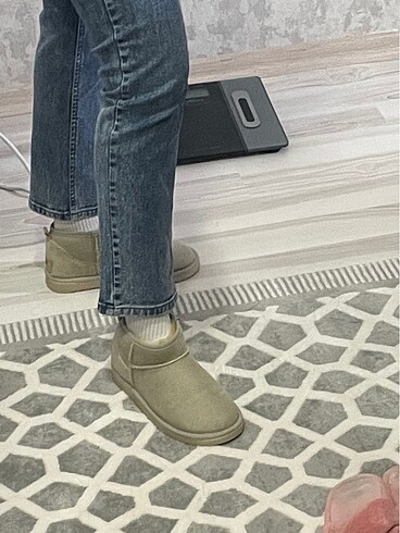 Diğer Muadil ugg