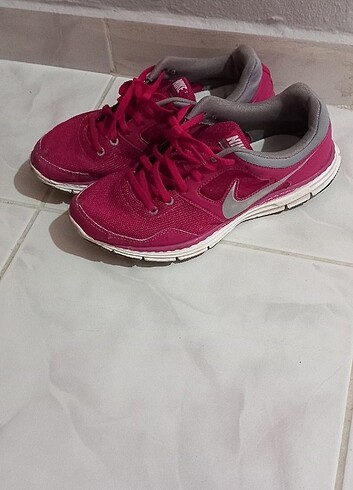 Orjinal nike
