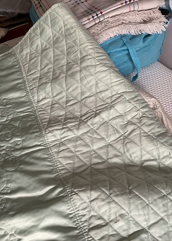 Su yeşili yatak örtüsü - Görsel 3