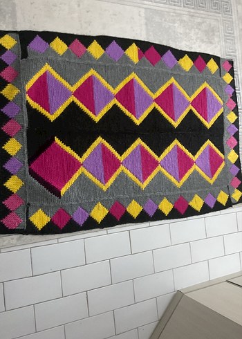 Çok Renkli Desenli Geleneksel Kilim - Görsel 2