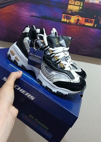 Skechers Skechers Gri Yılan Desenli Bağcıklı Spor Ayakkabı