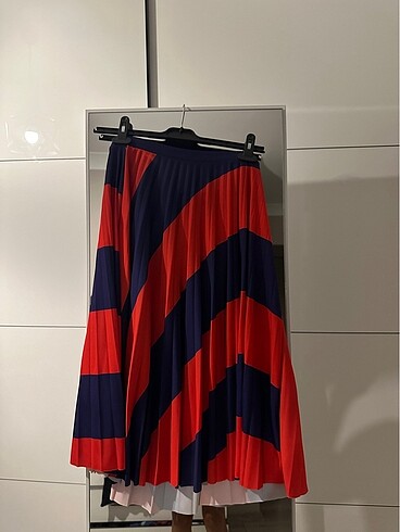 Bershka etek