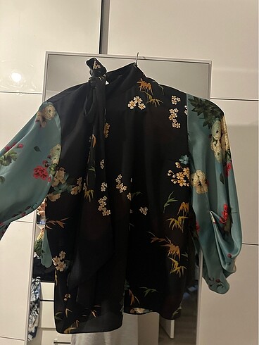 Zara bluz