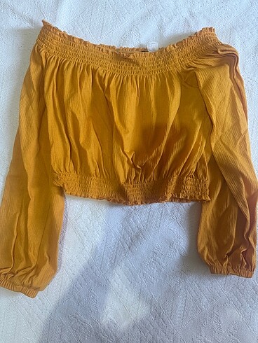 H&M Omuzları Açık Üst