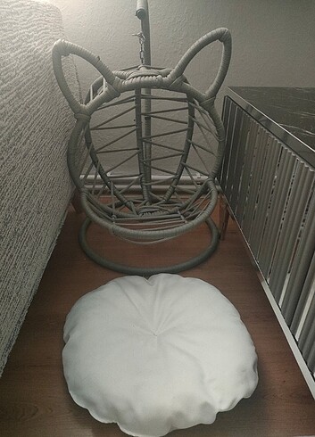 Kedi Salıncağı 