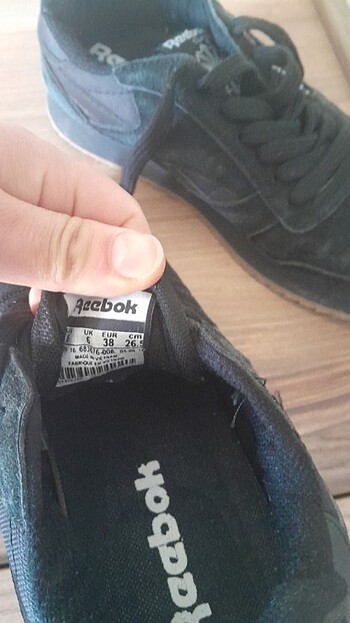 Reebok Orijinal degildir