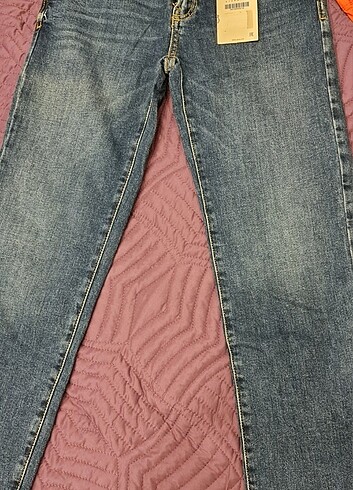 Etiketli zara jean