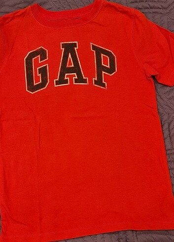 Gap tshirt 