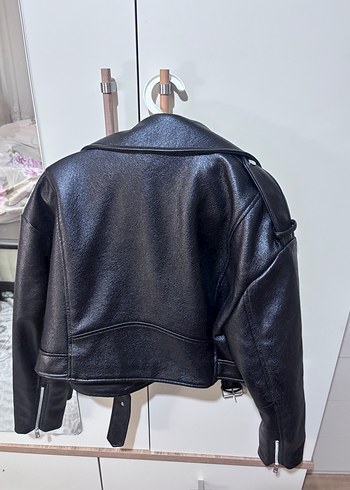 Zara Kemer Detaylı kahve Mini Deri Biker Ceket