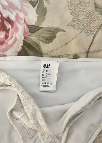 H&M Beyaz Dantelli Kadın Bikini Altı