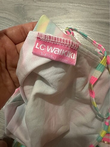 LC Waikiki LCW Kız çocuk mayo