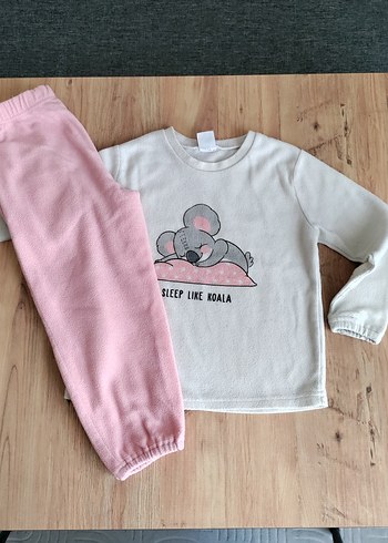 Kız Çocuk Pembe Polar Pijama Takımı - Görsel 2