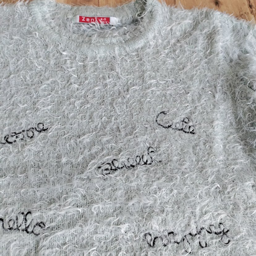 Gri Nakışlı Örgü Kazak - Görsel 2