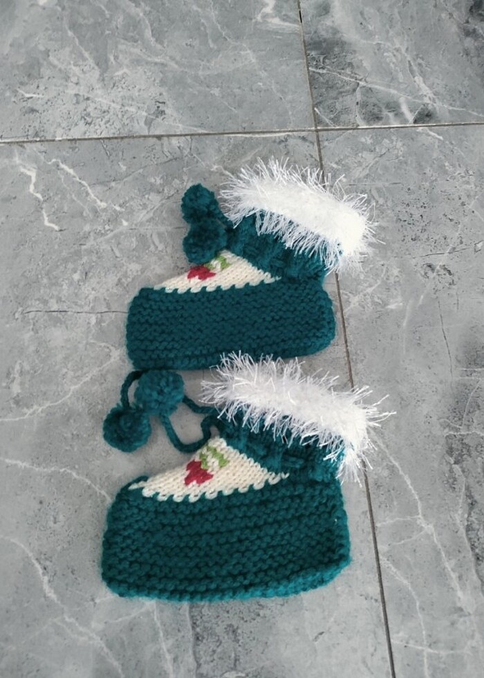 Vişneli bebek patik  - Görsel 3