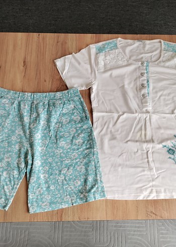 Kadın Beyaz Desenli Kısa Kollu Pijama Takımı - Görsel 6