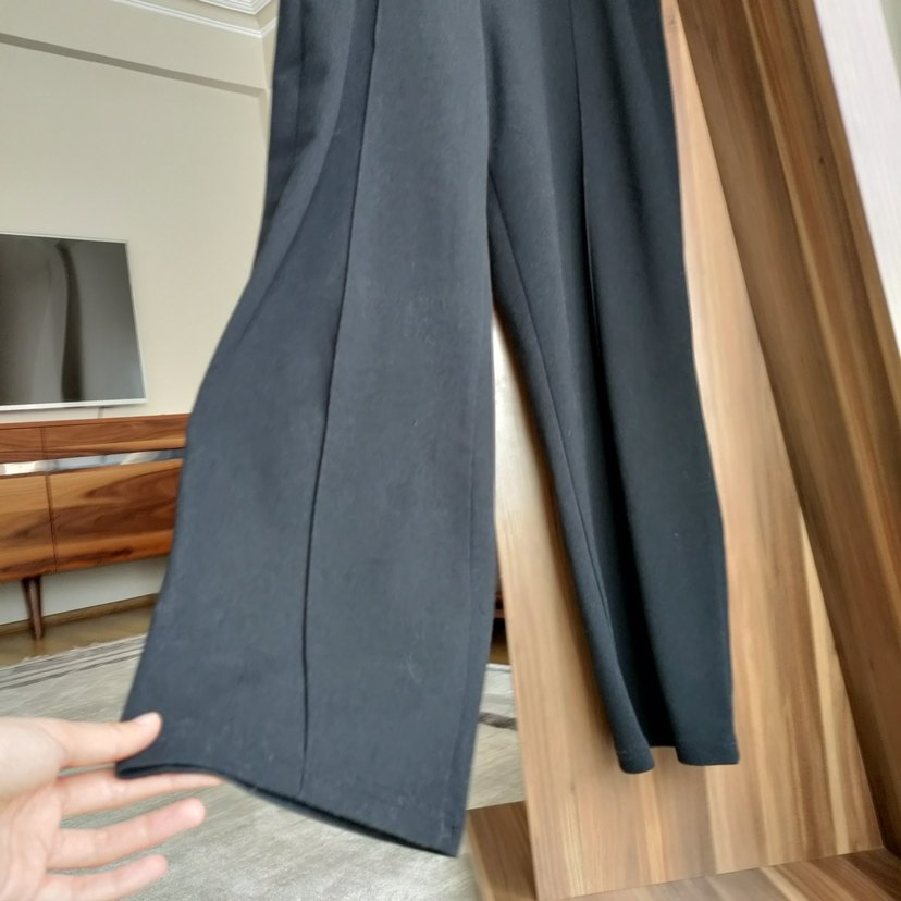 Siyah Rahat Kesim Kadın Kumaş Pantolon - Görsel 3