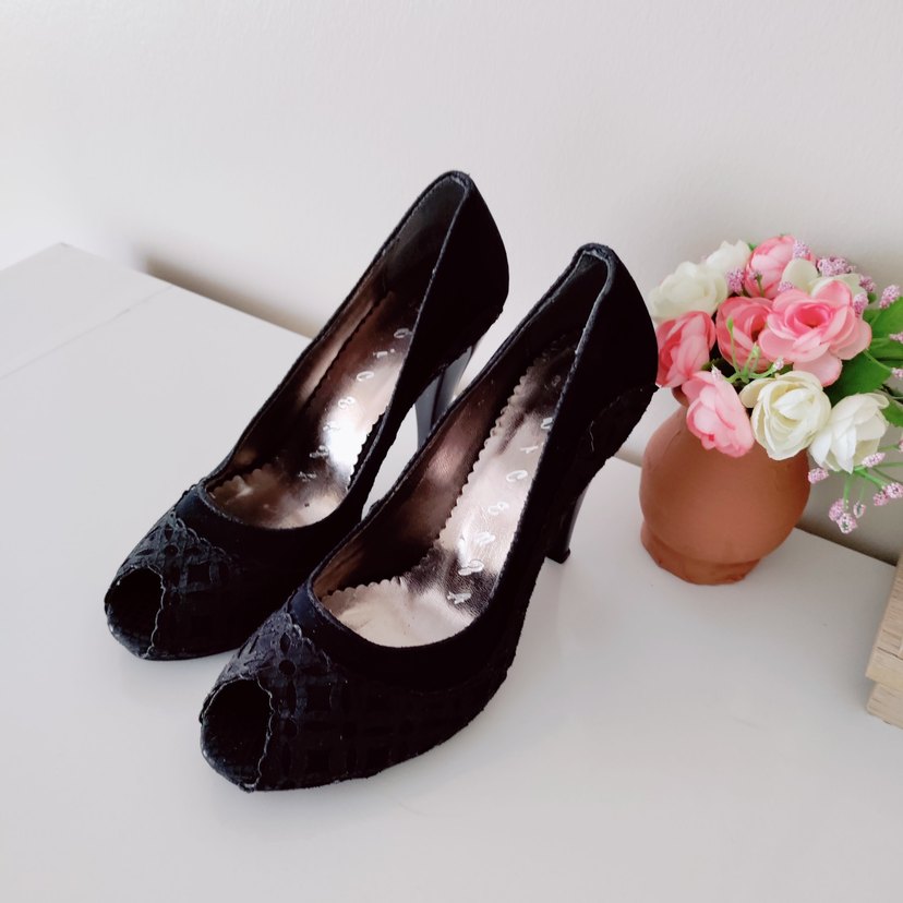 Siyah Dantel Detaylı Yılan Desenli Stiletto - Görsel 3