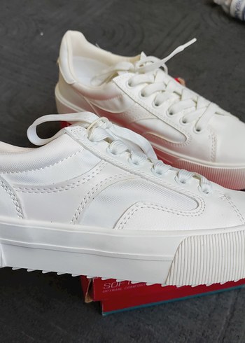 Stradivarius Beyaz Sneaker