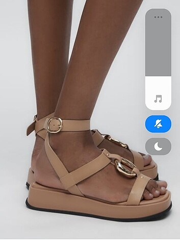Zara yeni etiketli 