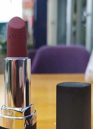 Avon ruj