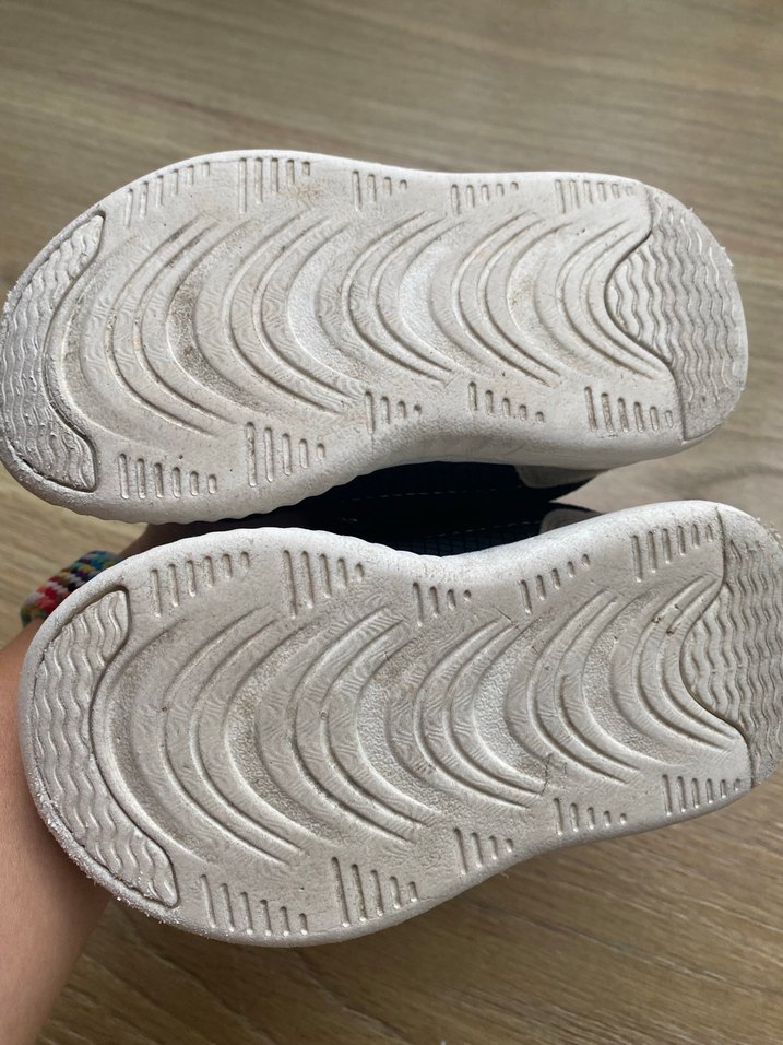 Erkek Çocuk Siyah Spor Ayakkabı - Görsel 2