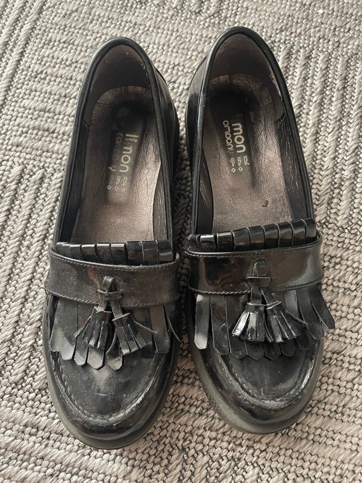 Siyah Parlak Deri Püsküllü  Loafer - Görsel 2