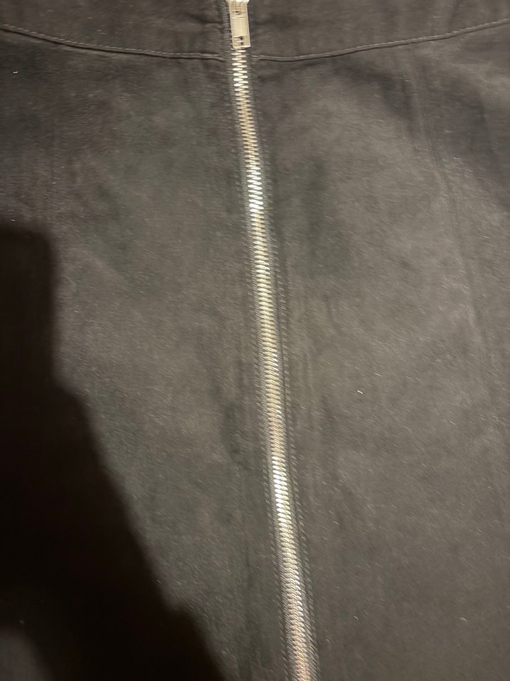 H&M Siyah Süet Mini Etek — görsel 2/4