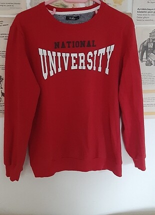 Kırmızı Sweatshirt