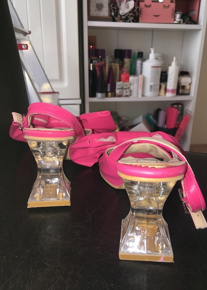 Topuklu sandalet - Görsel 3