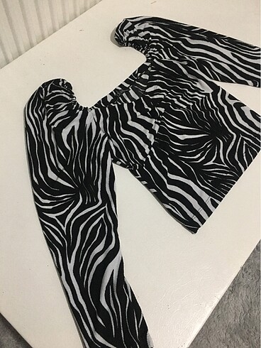 Zebra desenli bluz - Görsel 2