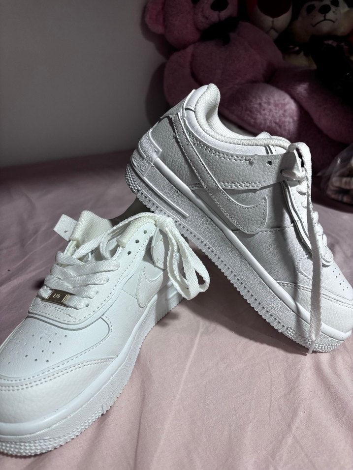 Beyaz Bağcıklı Kadın Spor Ayakkabı - Görsel 3