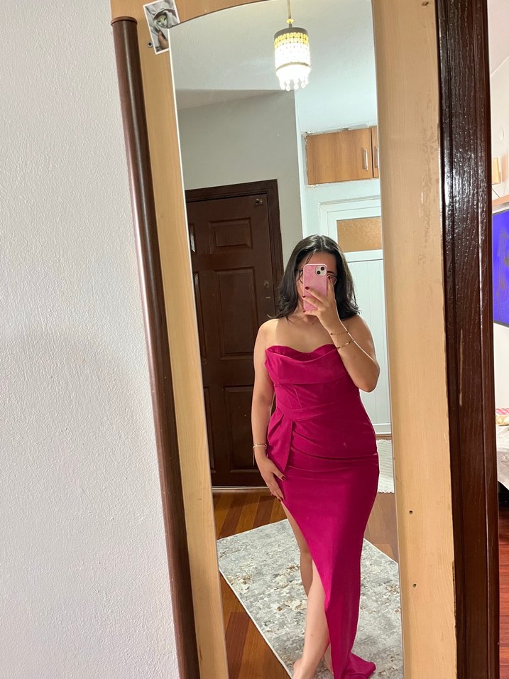 Pembe Straplez Saten Midi Elbise - Görsel 3