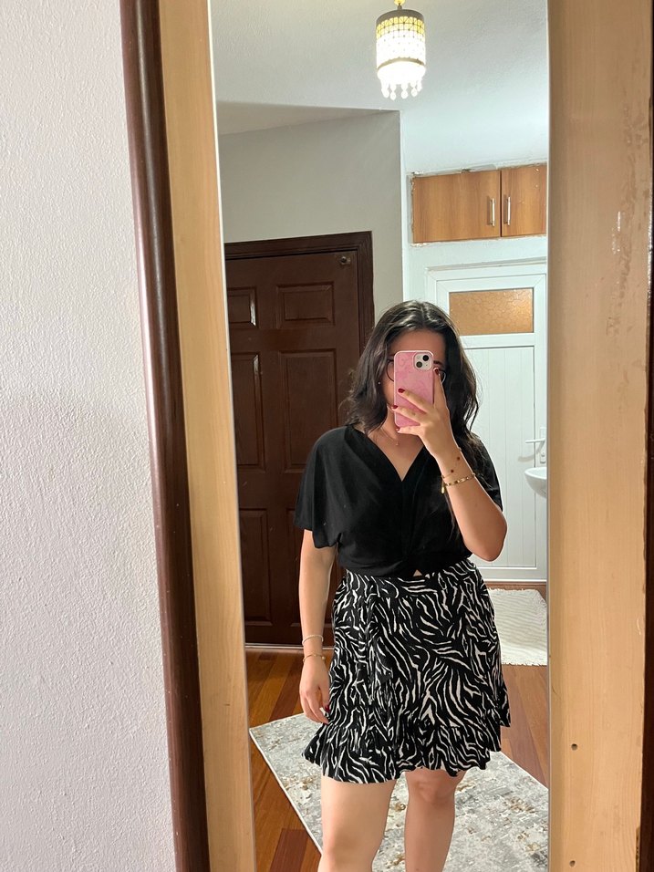 Siyah Beyaz Zebra Desenli Mini Etek - Görsel 2