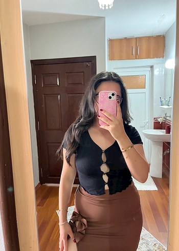 Düğmeli V Yaka bluz - Görsel 2