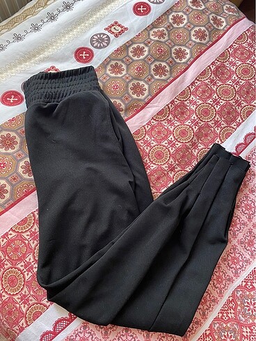 Paça detay pantolon