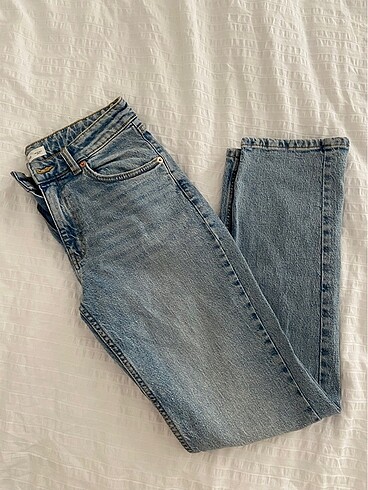Mango jean