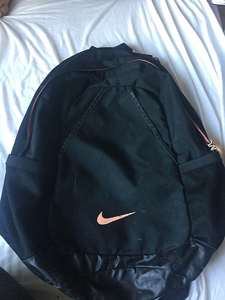 Okul sırt çantası 