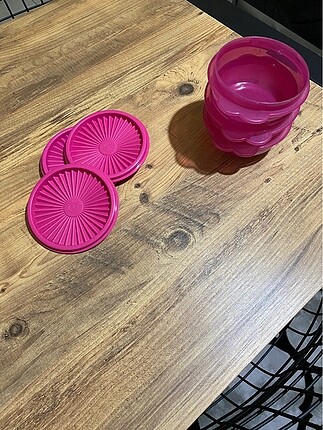 Tupperware tek parmak