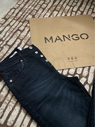 Mango Mango Jean