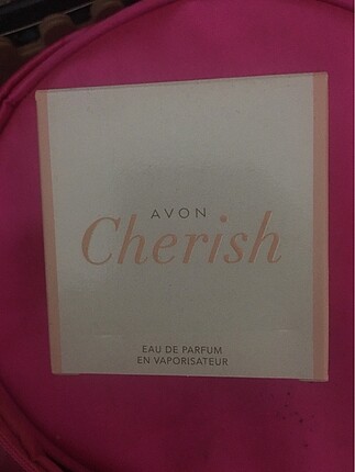 Avon parfüm