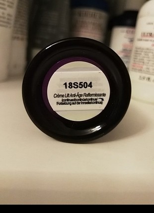 Beden Kiehls super multi corrective cream