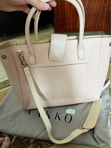 vakko monogram askılı çanta
