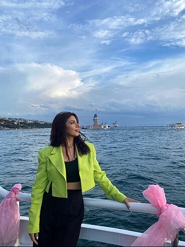 s Beden Blazer Crop Ceket
