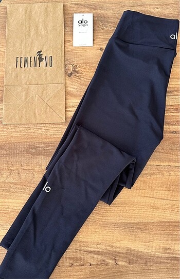 Alo yoga tayt (navy blue)